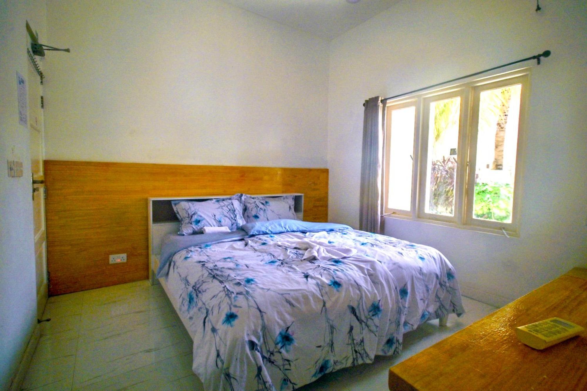 Surf Yoga Camp Ξενοδοχείο Thulusdhoo Εξωτερικό φωτογραφία